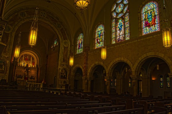 An HDR image of the interior (this color is pretty realistic).