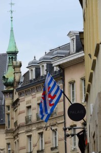 This is the old Luxembourgish flag, but the one they prefer to use for international sporting competitions.