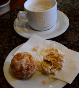 Schneeball - Snow Ball - local pastry in Rothenburg