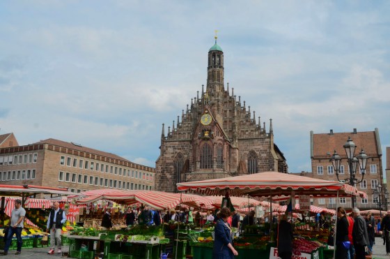 Cathedral obscured by the flea market