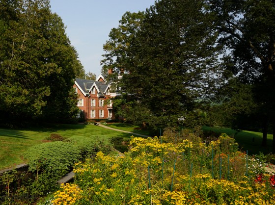 Another view of the Billings-Rockefeller house.