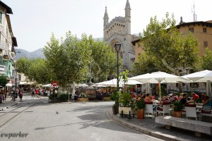 The main square of Soller